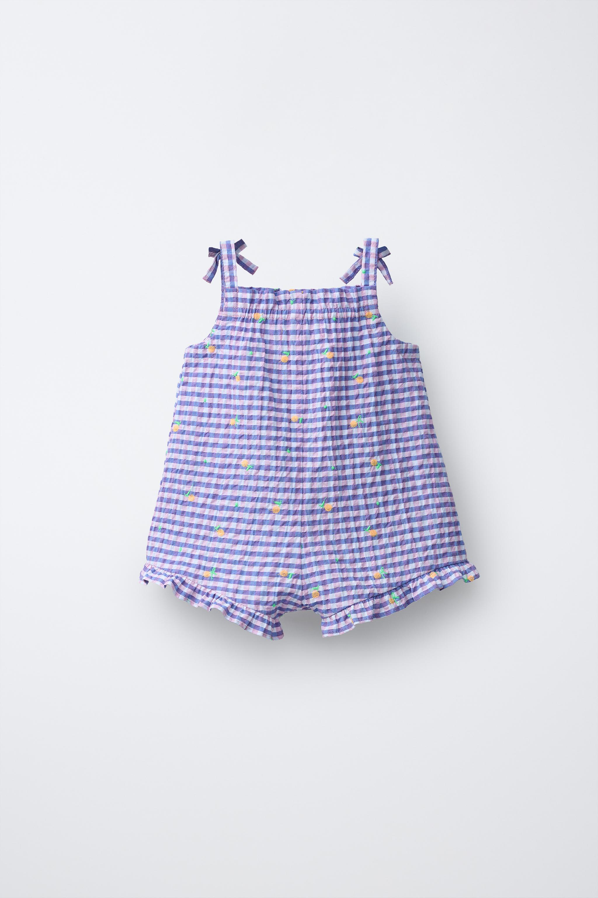 SHORT GINGHAM JUMPSUIT WITH EMBROIDERED FRUIT
